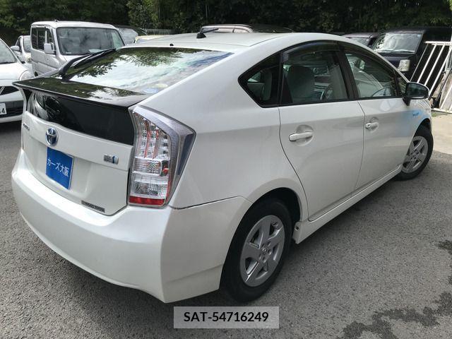 Toyota PRIUS 2010-01 327478-2