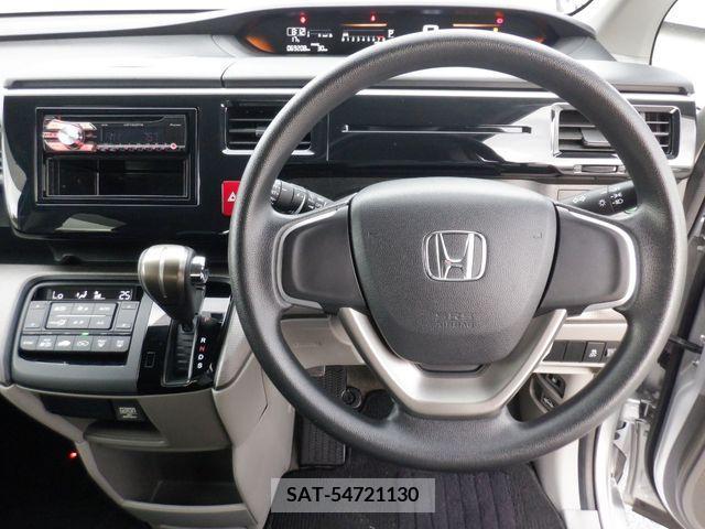 Honda STEP WGN 2016-03 326039-15