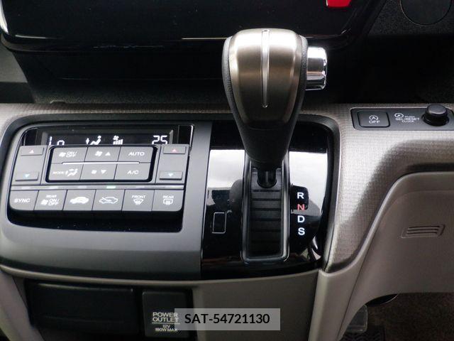 Honda STEP WGN 2016-03 326039-16