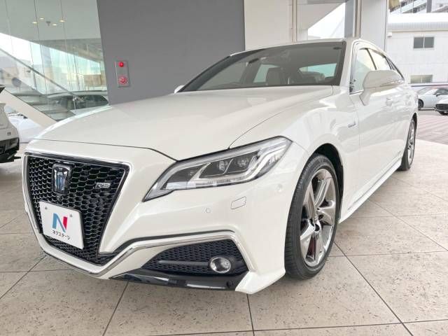 Toyota CROWN SEDAN 2018-12 188823-17