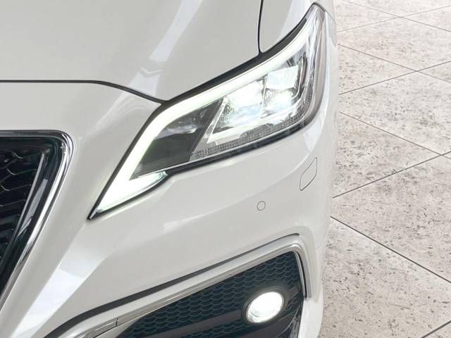 Toyota CROWN SEDAN 2018-12 188823-12