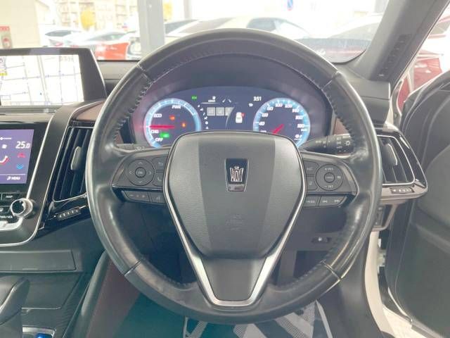 Toyota CROWN SEDAN 2018-12 188823-14