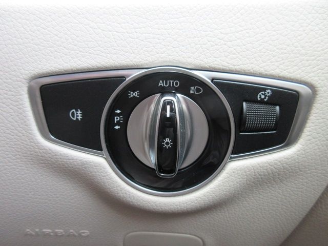 Mercedes Benz CLS-CLASS 2019-02 19887-21