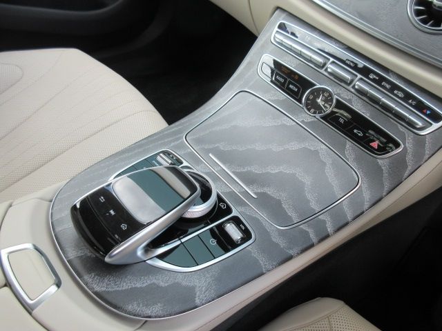 Mercedes Benz CLS-CLASS 2019-02 19887-26