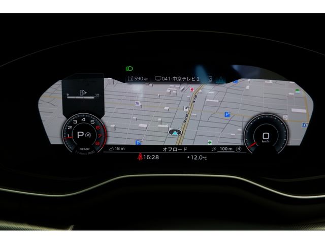 Audi A4 2022-12 185405-21