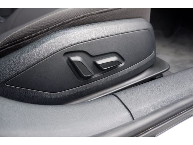 Audi A4 2022-12 185405-23