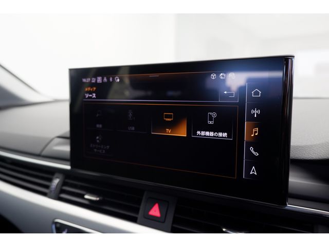 Audi A4 2022-12 185405-19