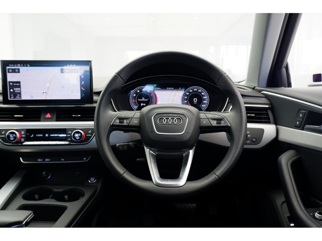 Audi A4 2022-12 185405-15
