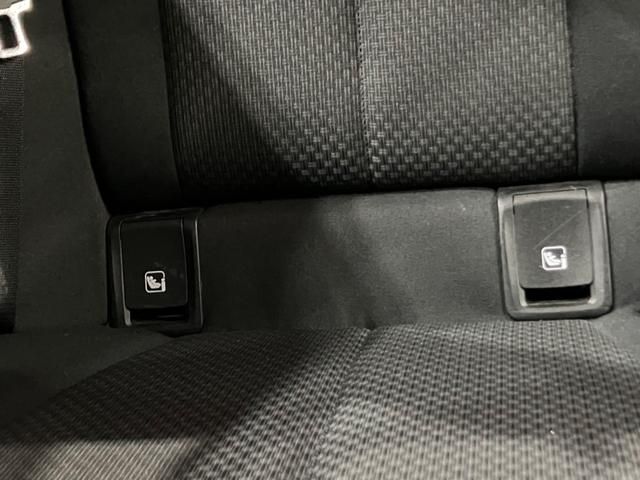 Bmw 2 SERIES 2021-03 13689-16
