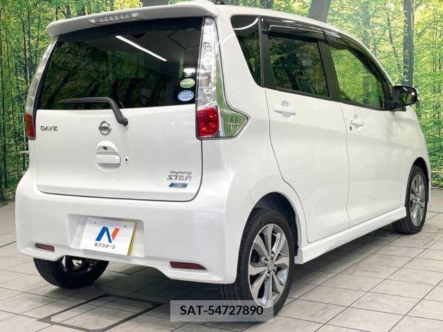 Nissan DAYZ 2014-03 334067-17