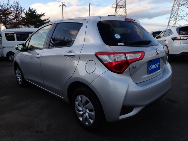 Toyota VITZ 2018-04 192485-2