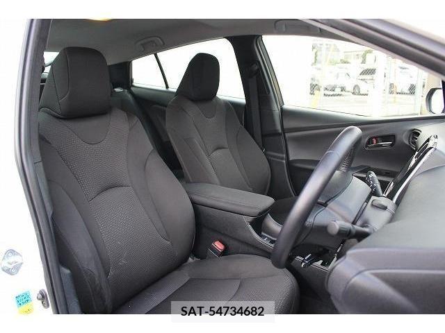 Toyota PRIUS 2020-10 393408-13