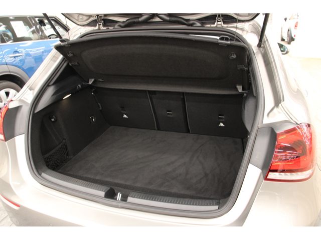 Mercedes Benz A-CLASS 2018-12 11014-27