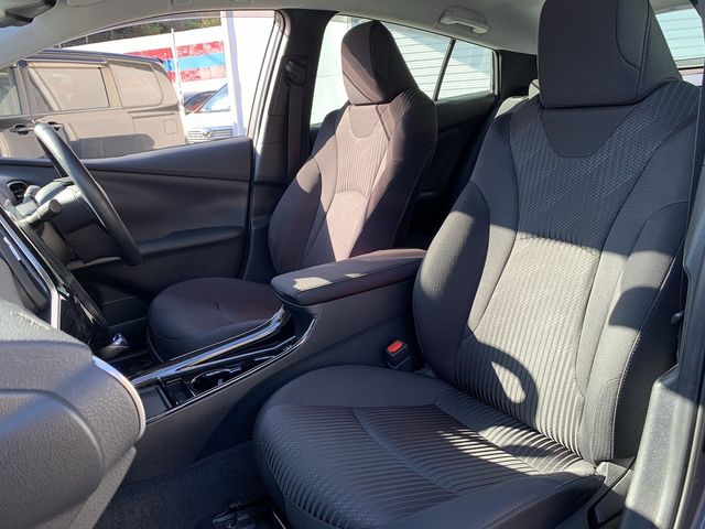 Toyota PRIUS 2019-11 191253-17