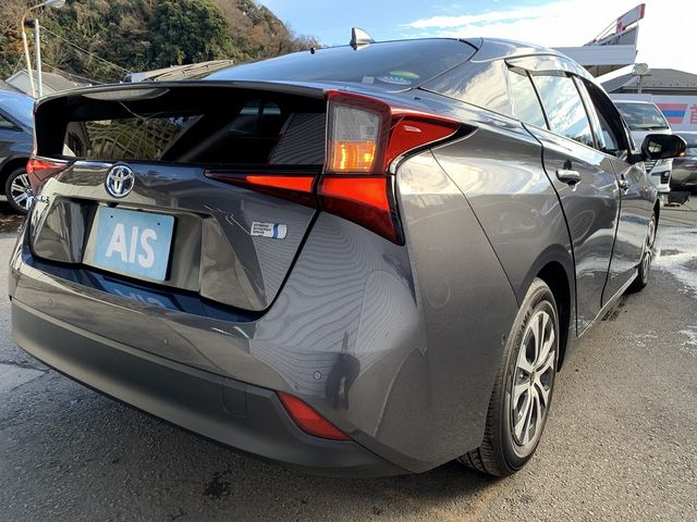Toyota PRIUS 2019-11 191253-2