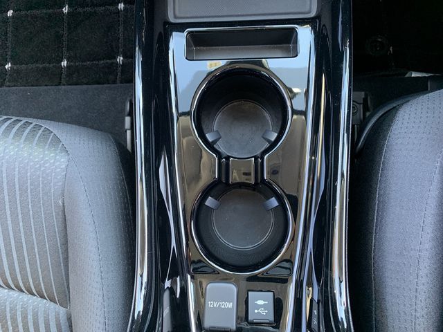 Toyota PRIUS 2019-11 191253-28