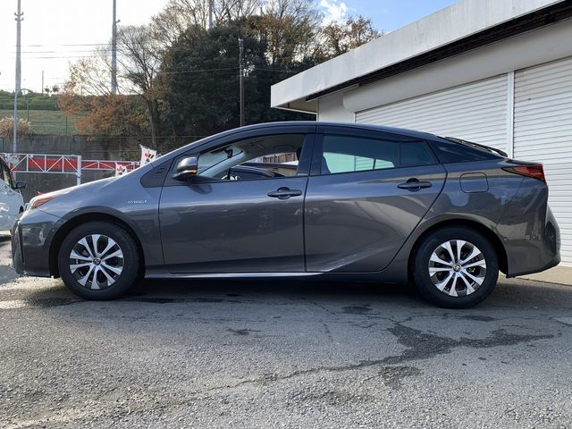 Toyota PRIUS 2019-11 191253-8