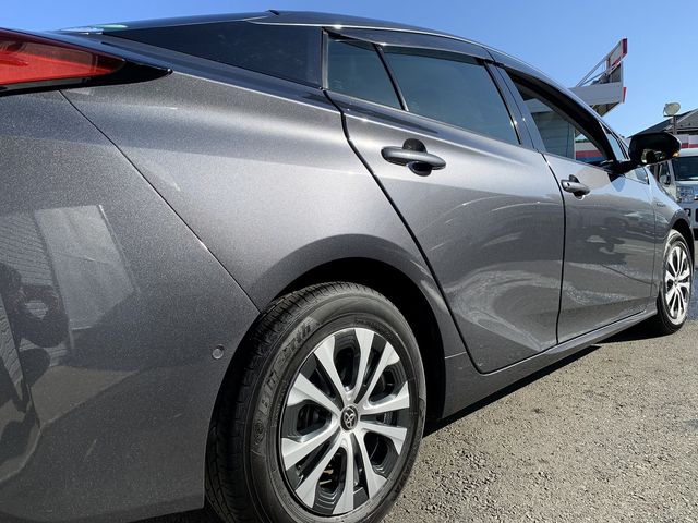 Toyota PRIUS 2019-11 191253-10