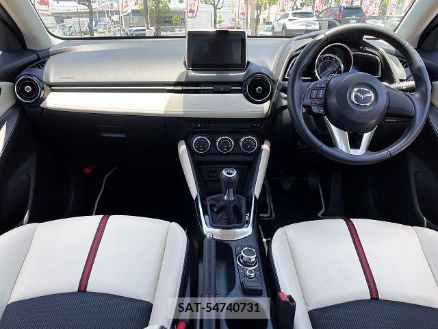 Mazda DEMIO 2016-07 380007-1