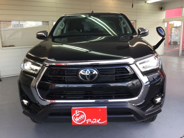 Toyota HILUX 2022-10 10281-3