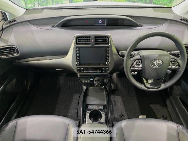 Toyota PRIUS 2022-12 393332-1
