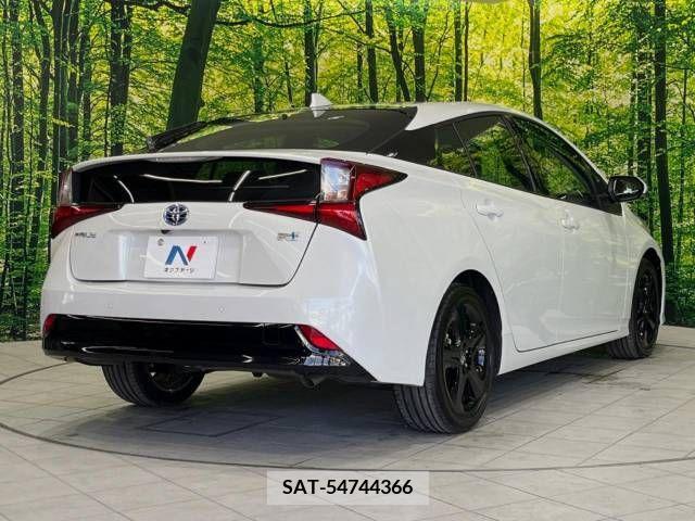 Toyota PRIUS 2022-12 393332-17