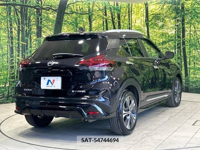 Nissan KICKS 2022-02 362262-17