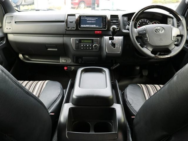 Toyota REGIUSACE VAN 2020-01 14607-1