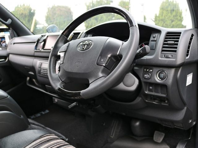 Toyota REGIUSACE VAN 2020-01 14607-12