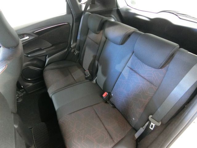 Honda FIT HYBRID 2016-08 18361-7