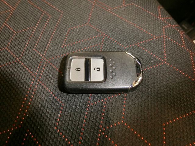Honda FIT HYBRID 2016-08 18361-16