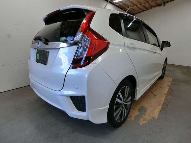 Honda FIT HYBRID 2016-08 18361-13