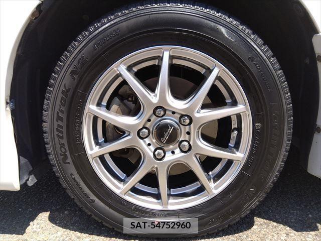 Toyota VOXY 2015-11 321470-8