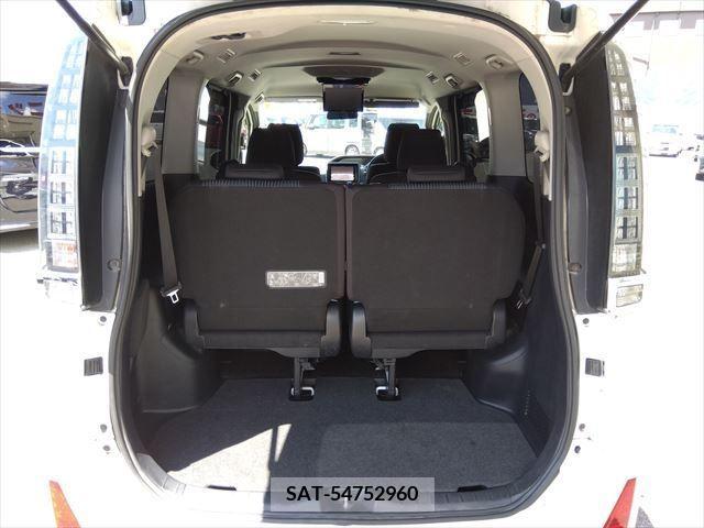 Toyota VOXY 2015-11 321470-15