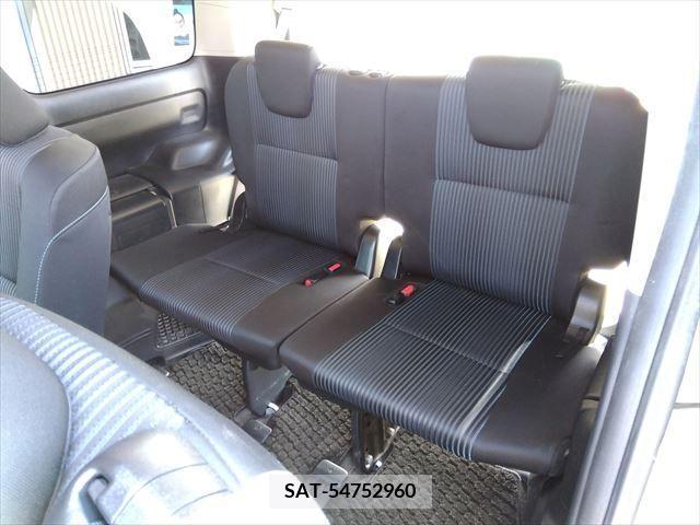 Toyota VOXY 2015-11 321470-14