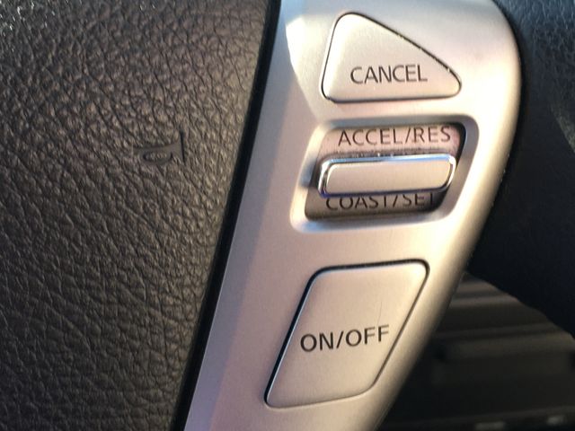 Nissan SERENA 2014-11 183598-17