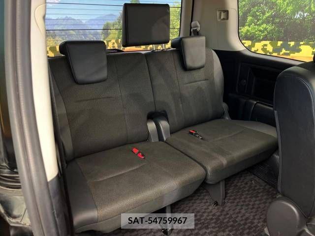 Toyota VOXY 2012-10 255145-9