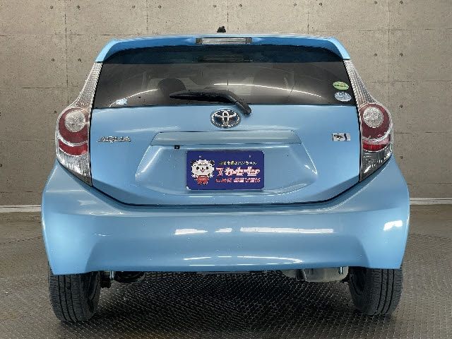 Toyota AQUA 2013-03 6866-6
