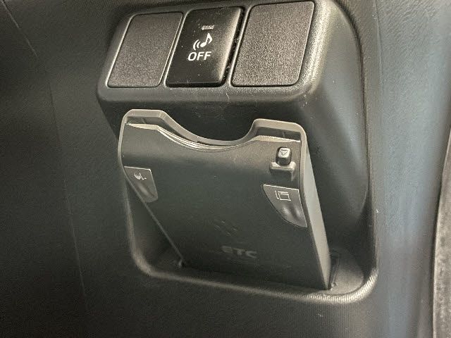 Toyota AQUA 2013-03 6866-9