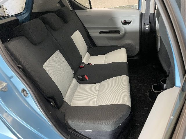 Toyota AQUA 2013-03 6866-11