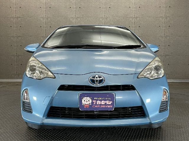Toyota AQUA 2013-03 6866-4