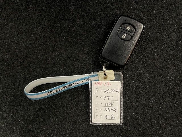 Toyota AQUA 2013-03 6866-25
