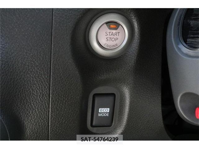 Nissan CUBE 2013-05 201407-12