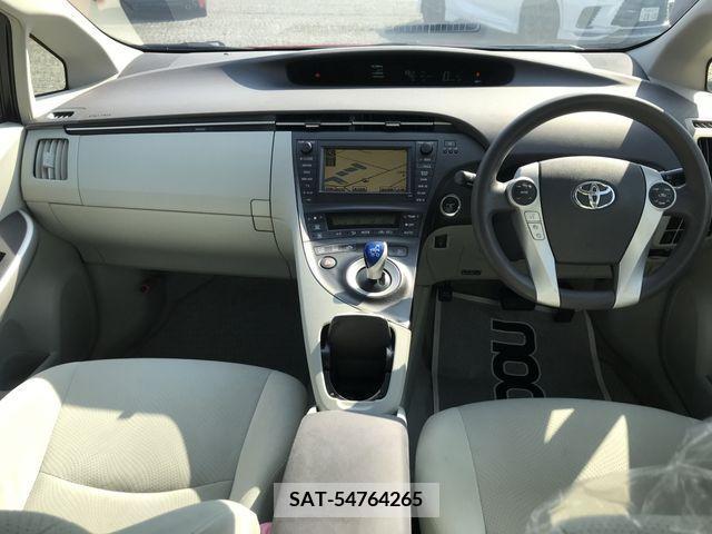Toyota PRIUS 2011-07 241232-8