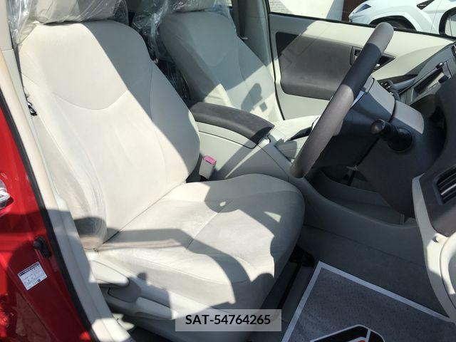 Toyota PRIUS 2011-07 241232-11