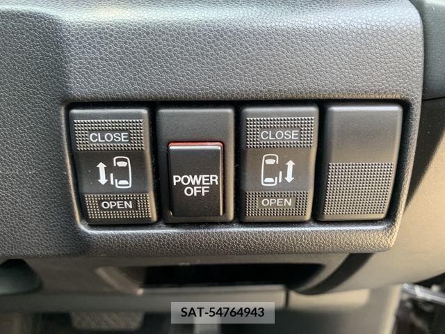Mazda PREMACY 2013-06 340077-14