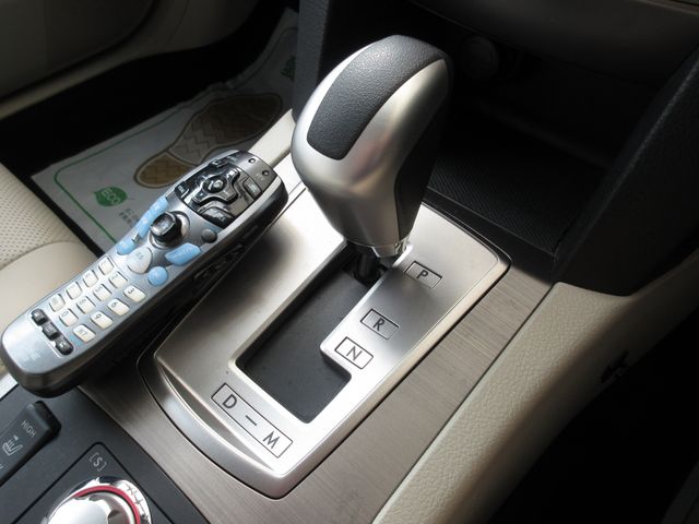 Subaru LEGACY 2010-09 2492-17