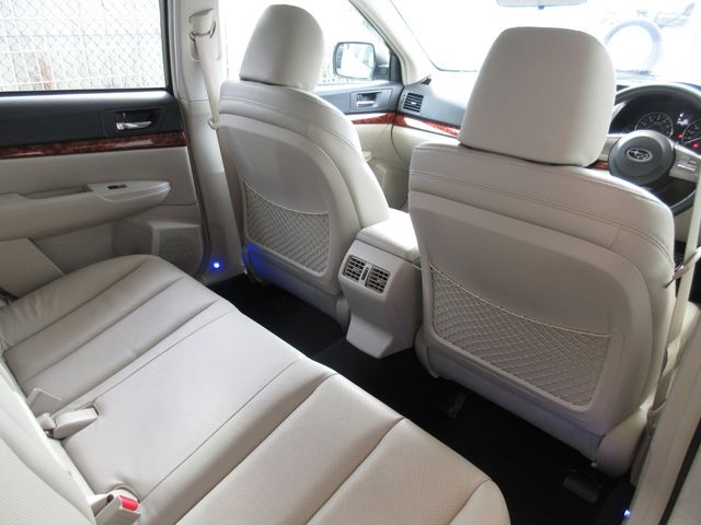 Subaru LEGACY 2010-09 2492-8