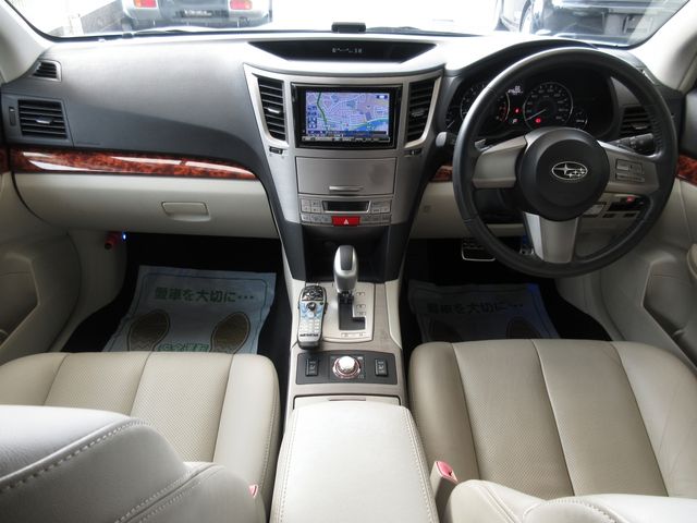 Subaru LEGACY 2010-09 2492-14