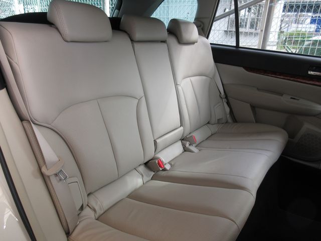 Subaru LEGACY 2010-09 2492-7